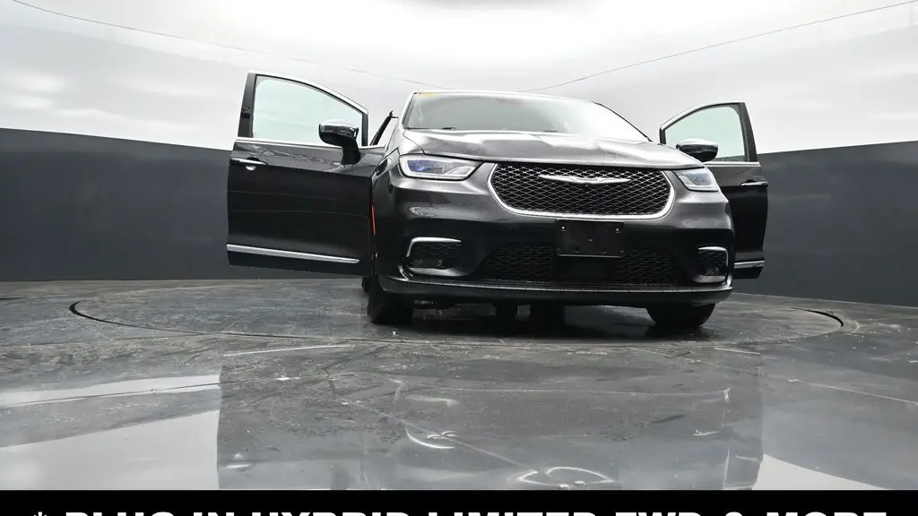 2023 Chrysler Pacifica Plug-In Hybrid Limited