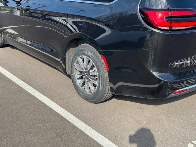 2024 Chrysler Pacifica - $23,900