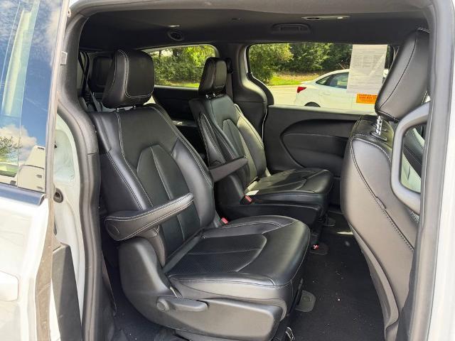 2024 Chrysler Pacifica - $30,197