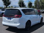 2024 Pacifica Plug-In Hybrid Thumbnail 5