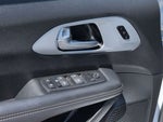 2024 Pacifica Plug-In Hybrid Thumbnail 10