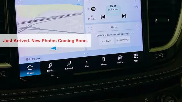2024 Chrysler Pacifica Plug-In Hybrid Road Tripper
