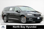 2024 Pacifica Plug-In Hybrid Thumbnail 1