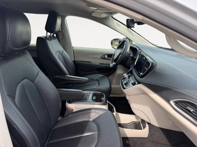 2024 Chrysler Pacifica - $25,995