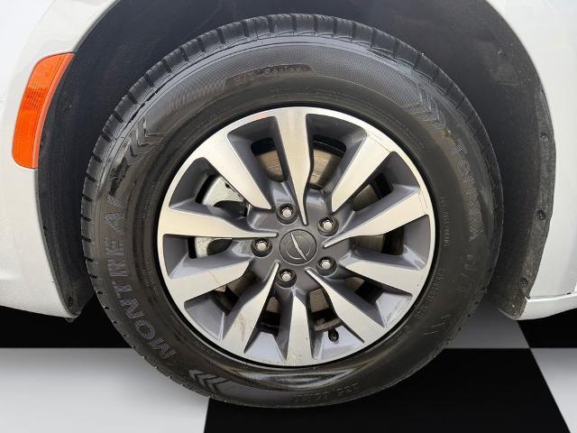 2024 Chrysler Pacifica - $22,849