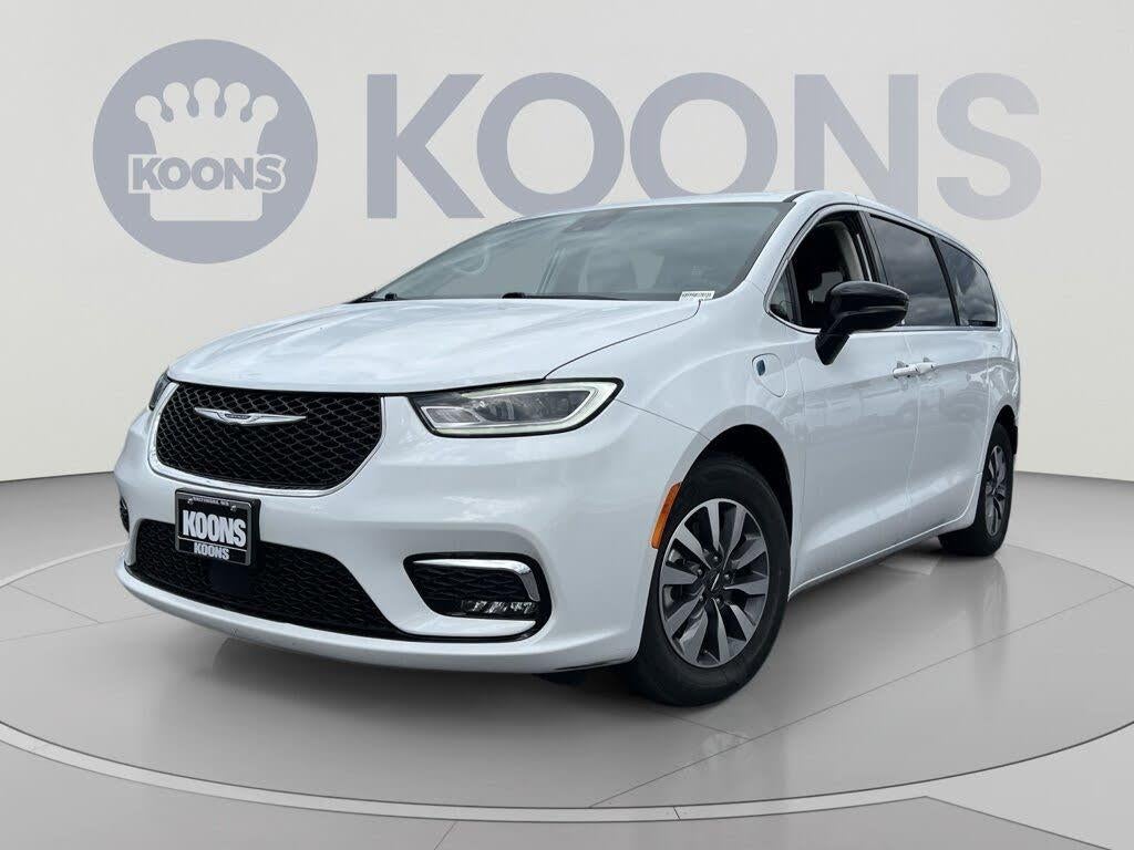 2024 Chrysler Pacifica