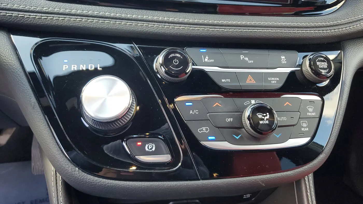 2021 Chrysler Pacifica Hybrid Limited