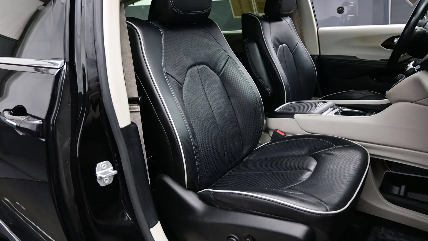 2021 Chrysler Pacifica Hybrid Limited