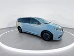 2022 Pacifica Hybrid Thumbnail 2