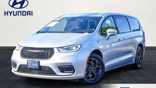 Preowned 2022 Chrysler Pacifica Hybrid Limited for Sale