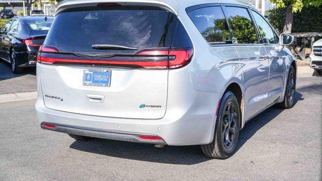 2022 Chrysler Pacifica Hybrid Limited