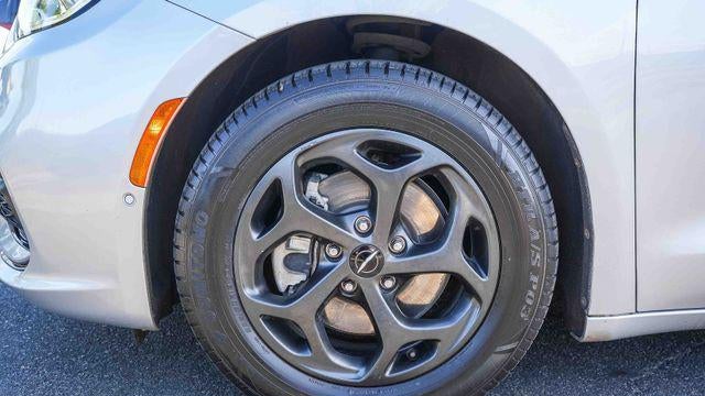 2022 Chrysler Pacifica Hybrid Limited