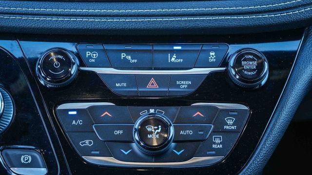 2022 Chrysler Pacifica Hybrid Limited