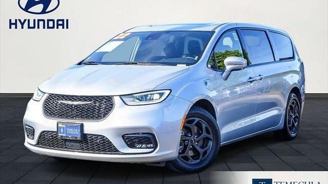 Preowned 2022 Chrysler Pacifica Hybrid Limited for Sale