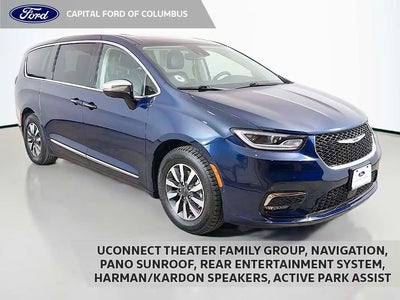 2023 Chrysler Pacifica Plug-In Hybrid Limited 4DR Mini-Van