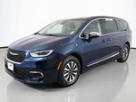 2023 Pacifica Plug-In Hybrid Thumbnail 14