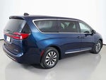 2023 Pacifica Plug-In Hybrid Thumbnail 16