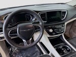 2023 Pacifica Plug-In Hybrid Thumbnail 25