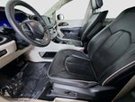 2023 Pacifica Plug-In Hybrid Thumbnail 27