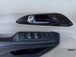 2023 Pacifica Plug-In Hybrid Thumbnail 36