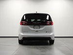 2023 Pacifica Plug-In Hybrid Thumbnail 4