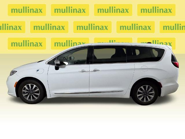 2023 Chrysler Pacifica - $22,500