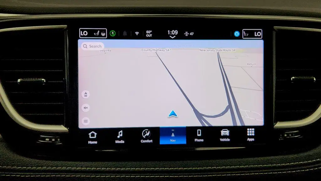 2024 Chrysler Pacifica Plug-In Hybrid Road Tripper