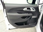 2024 Pacifica Plug-In Hybrid Thumbnail 16