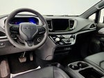 2024 Pacifica Plug-In Hybrid Thumbnail 17