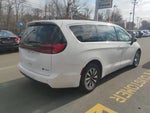 2024 Pacifica Plug-In Hybrid Thumbnail 6