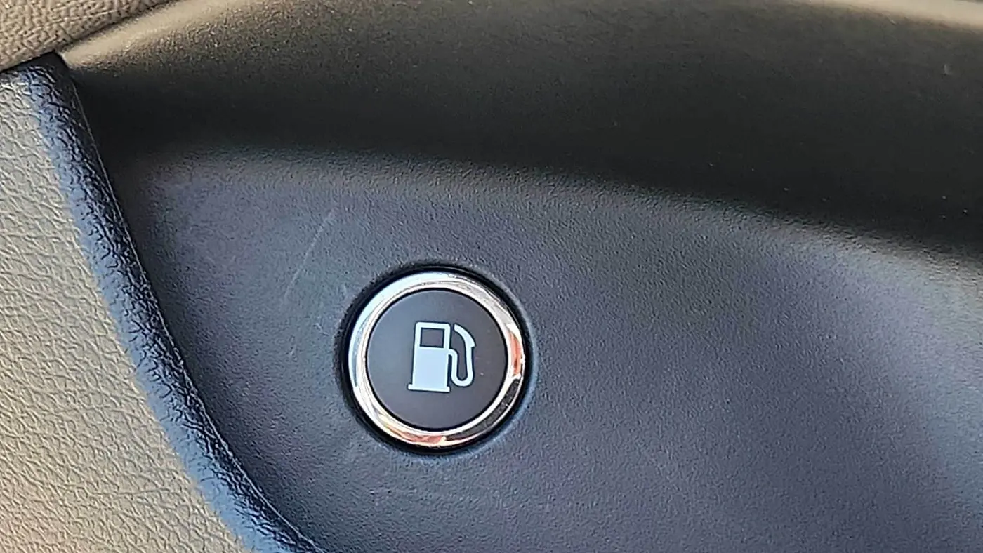 2024 Chrysler Pacifica Plug-In Hybrid Select