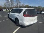 2024 Pacifica Plug-In Hybrid Thumbnail 9