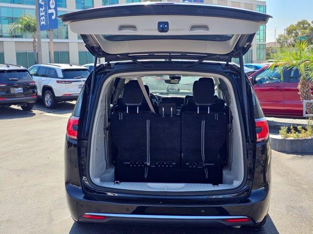 2024 Chrysler Pacifica - $18,834