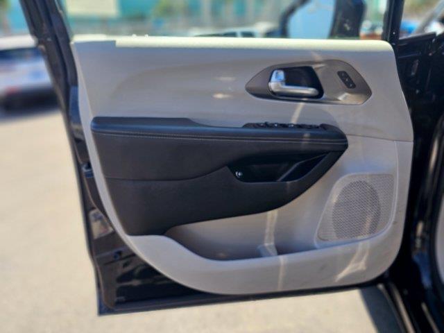 2024 Chrysler Pacifica - $18,834