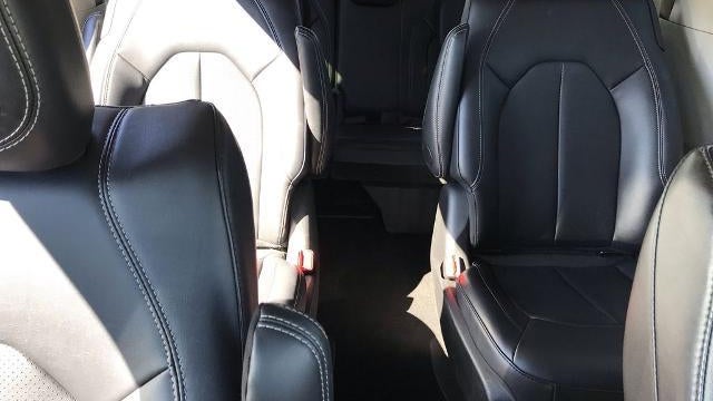 2024 Chrysler Pacifica Plug-In Hybrid Road Tripper