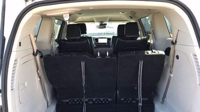 2024 Chrysler Pacifica Plug-In Hybrid Road Tripper
