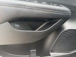 2025 Pacifica Plug-In Hybrid Thumbnail 11