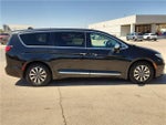 2023 Pacifica Plug-In Hybrid Thumbnail 5