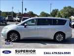 2023 Pacifica Plug-In Hybrid Thumbnail 12