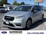 2023 Pacifica Plug-In Hybrid Thumbnail 13