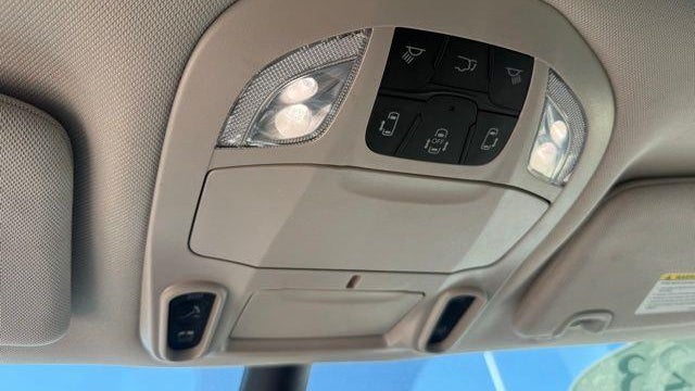 2023 Chrysler Pacifica Plug-In Hybrid Limited