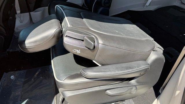 2023 Chrysler Pacifica Plug-In Hybrid Limited