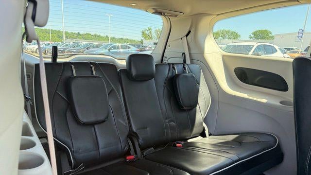 2023 Chrysler Pacifica Plug-In Hybrid Limited