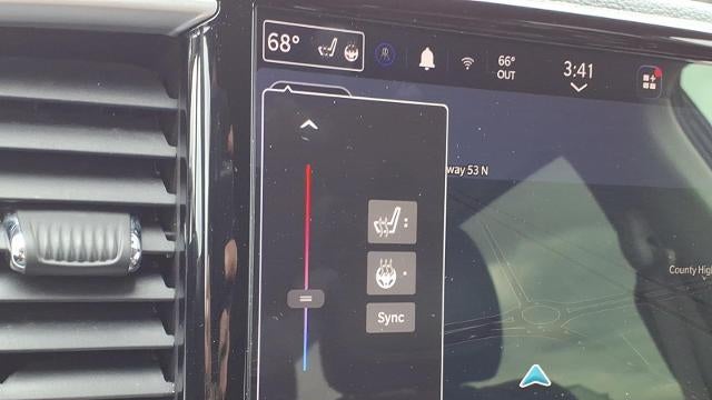 2024 Chrysler Pacifica Plug-In Hybrid Road Tripper