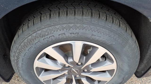 2024 Chrysler Pacifica Plug-In Hybrid Road Tripper