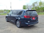 2024 Pacifica Plug-In Hybrid Thumbnail 3