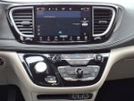 2024 Pacifica Plug-In Hybrid Thumbnail 13
