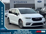 2024 Pacifica Plug-In Hybrid Thumbnail 1
