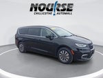 2024 Pacifica Plug-In Hybrid Thumbnail 2