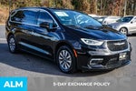 2024 Pacifica Plug-In Hybrid Thumbnail 4